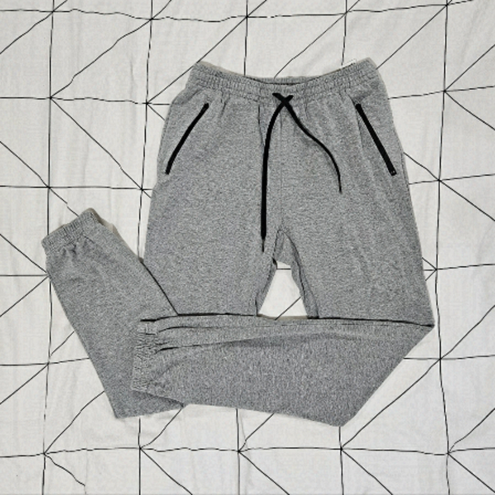 Aritzia Community Gray Joggers Size Extra Small